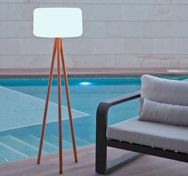 CANDEEIRO DE PÉ DE DESIGN COM PERNAS DE MADEIRA CHLOE 140