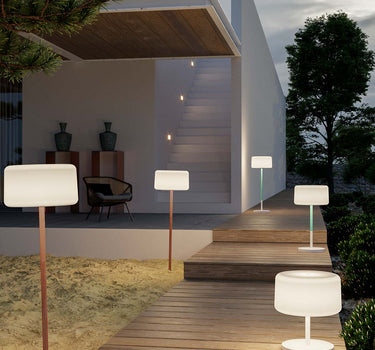 CANDEEIRO DE PÉ SOLAR REGULÁVEL CHLOE PLANT