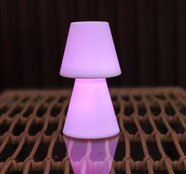 CANDEEIRO DE MESA LOLA 20 A PILHAS