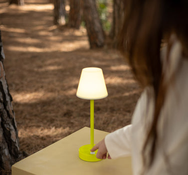 Candeeiro de mesa Lola Slim 30