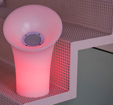 ALTIFALANTE PORTÁTIL COM LUZ NIPPER PLAY