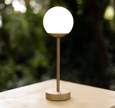Candeeiro de mesa Norai Slim 30