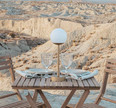 Candeeiro de mesa Norai Slim 30
