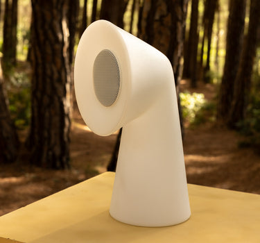 ALTIFALANTE PORTÁTIL COM LUZ PIPA PLAY