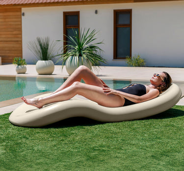 Espreguiçadeira Rasa para piscinas, hotéis e clubes de praia