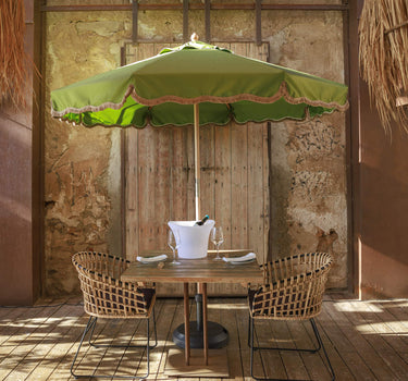 Chapéu de Sol vintage verde com franjas TULUM ø230