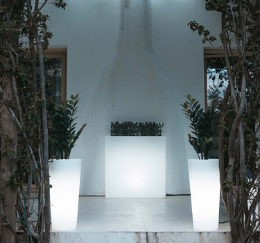 FLOREIRA RETANGULAR JUNCO 80 COM LUZ